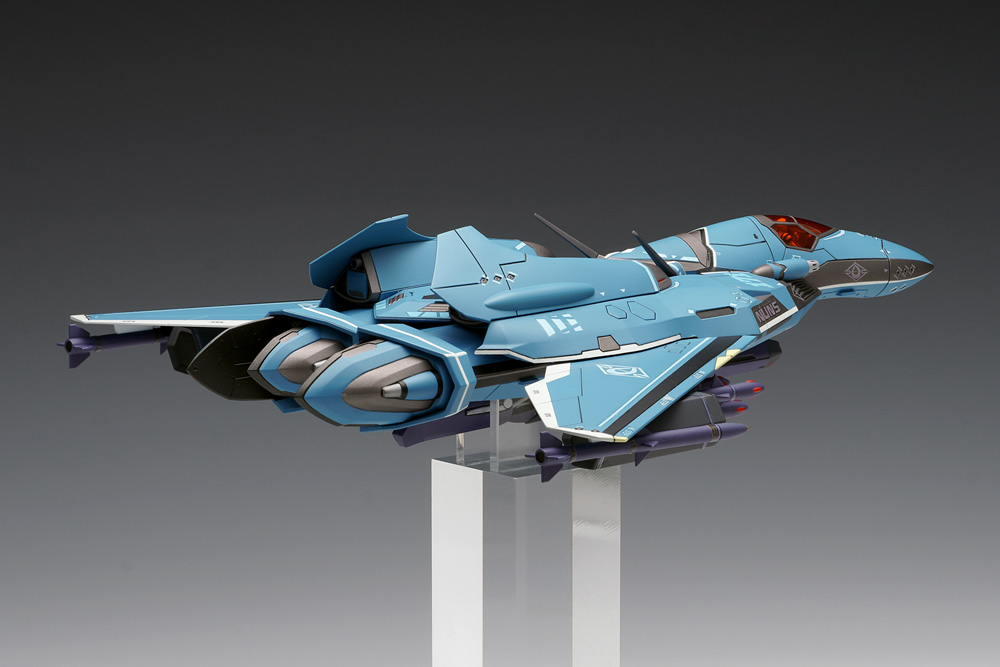 WAVE 1/72 MACROSS F VF-171EX NIGHTMARE PLUS EX ALTO CUSTOM
