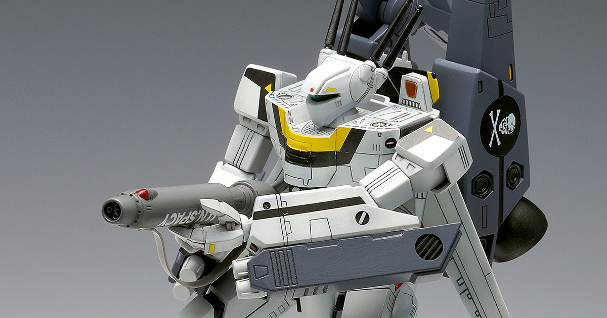 VF-1S ストライクバルキリー［バトロイド］一条輝 機、ロイ